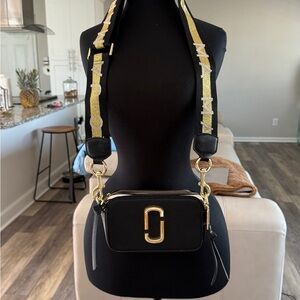 Marc Jacobs Black SnapShot Crossbody Bag with Gold Details
